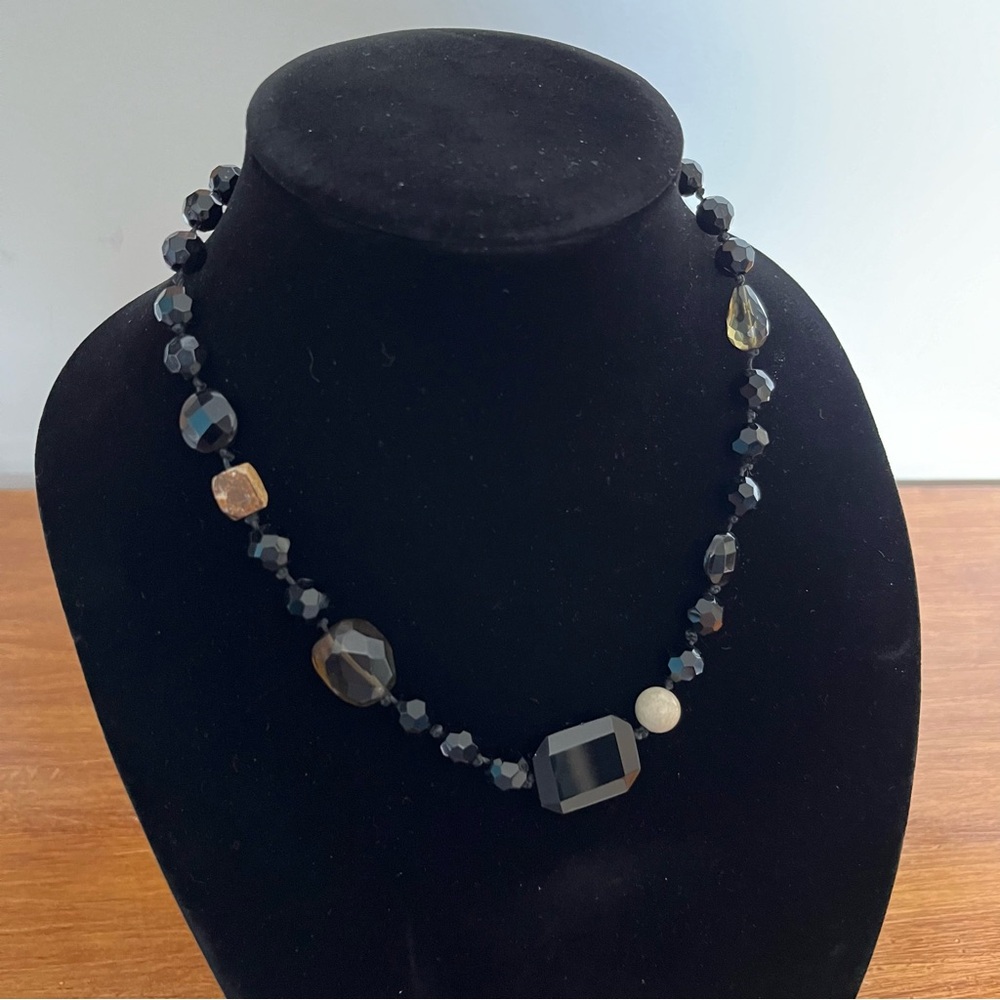 Asymmetrical stone choker necklace
